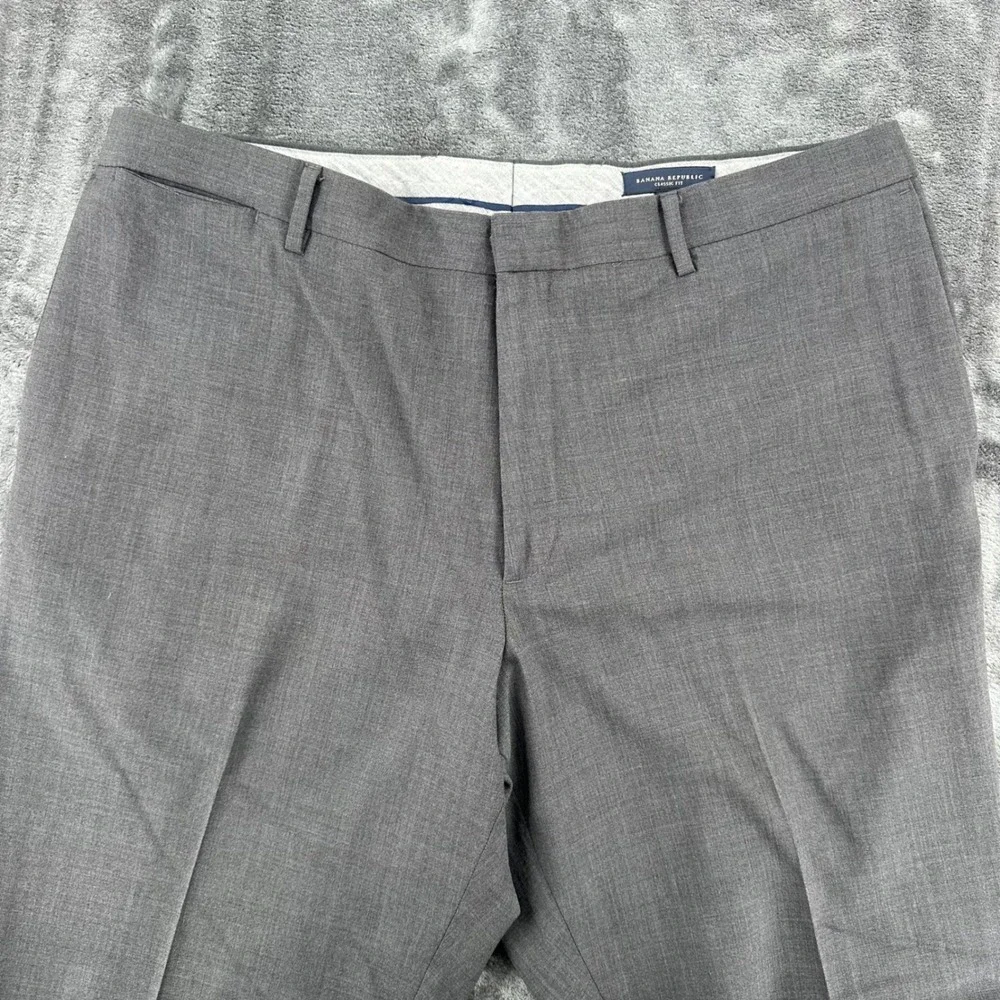 Banana Republic Classic Fit Grey Wool Blend Dress Pants Mens 38x32 Stretch